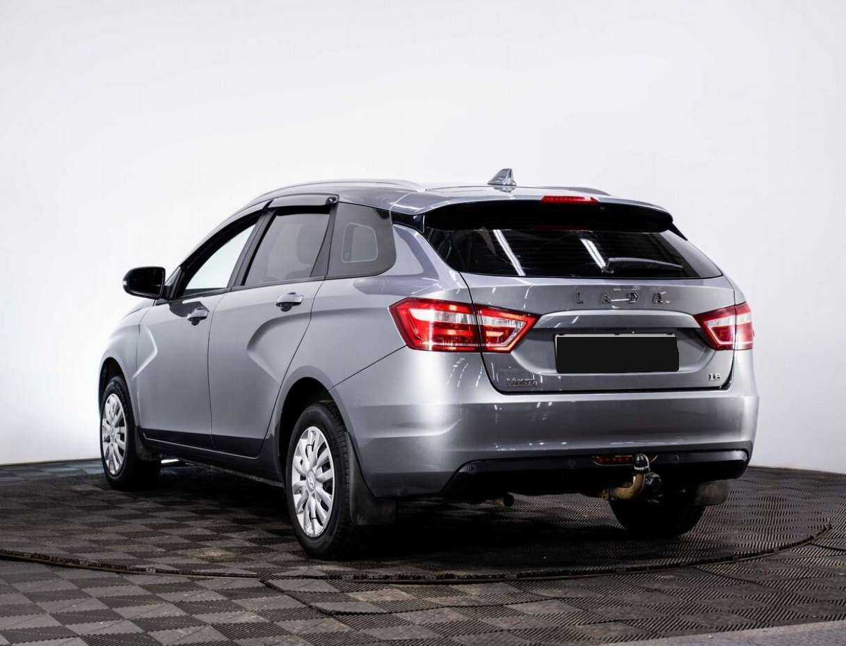 Lada (ВАЗ) Vesta SW, 2020 - фото №4