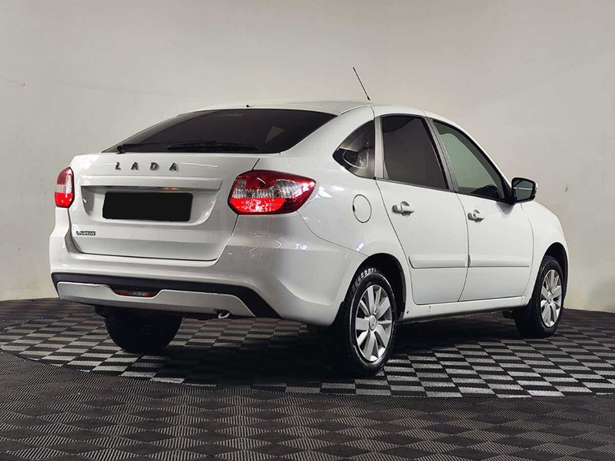Lada (ВАЗ) Granta, 2019 - фото №3