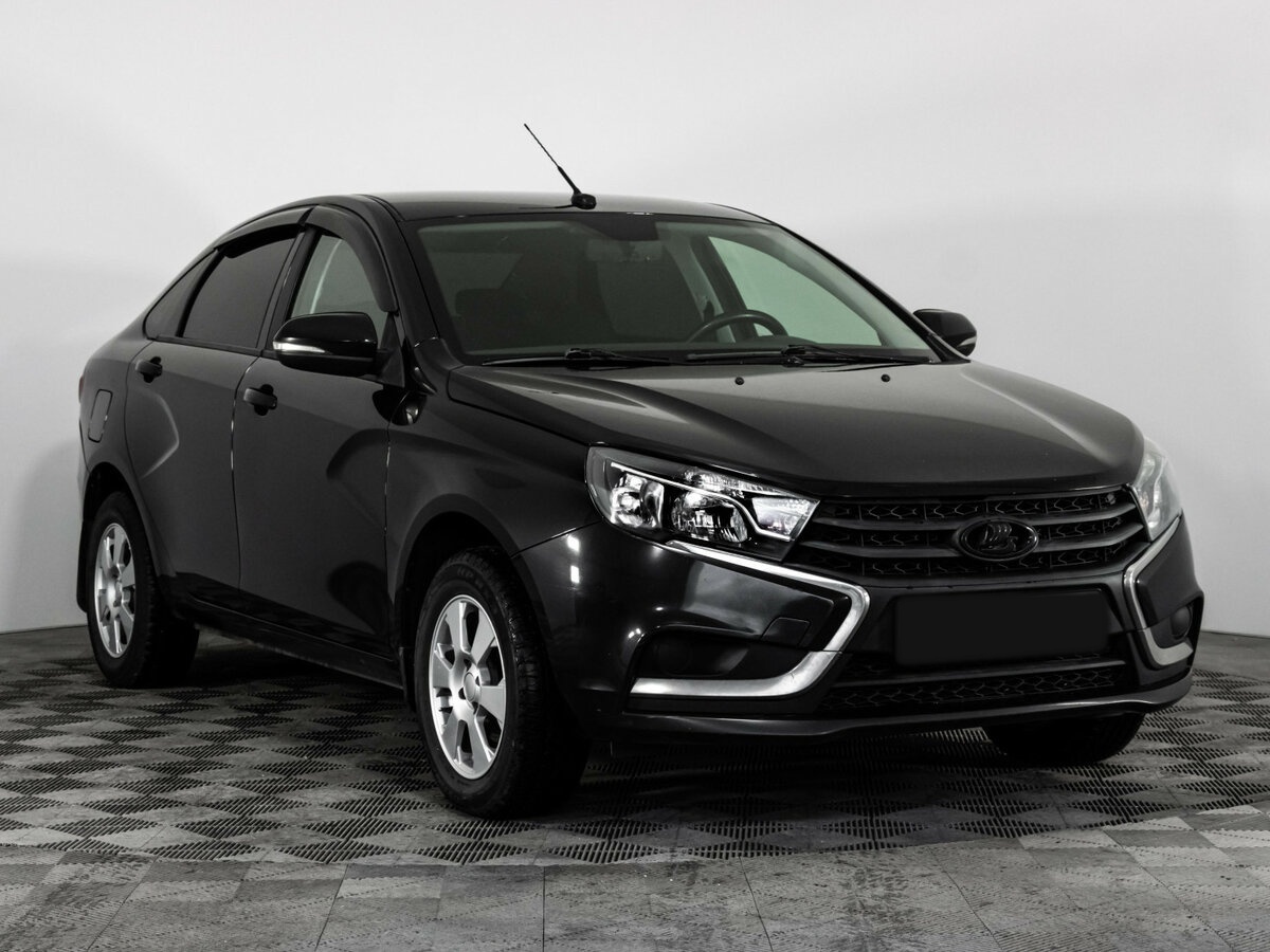 Lada (ВАЗ) Vesta I, 2017 - фото №3